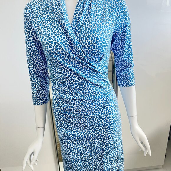 J. McLaughlin Dresses & Skirts - J. McLaughlin Catalina Blue Leopard Print Wrap Dress SZ S